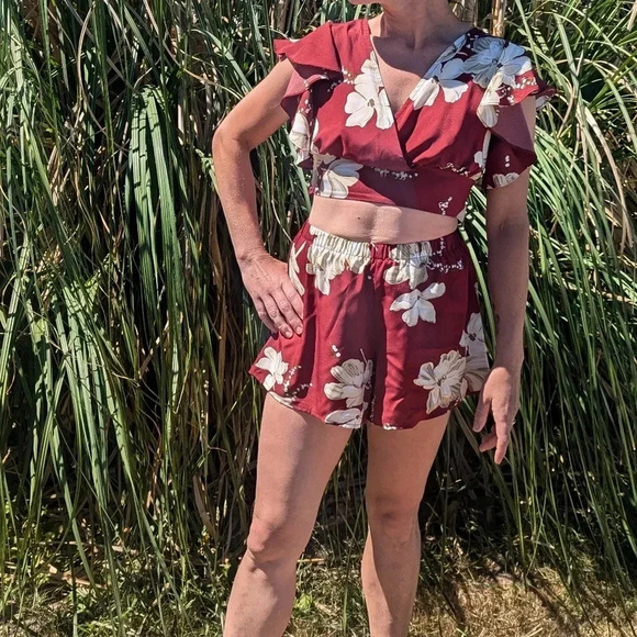None Pants - 2 piece burgundy & cream floral, high waist shorts & crop top, Women's M O14